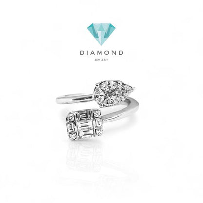 Baguette & teardrop Diamond Ring