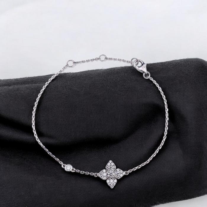 Flower Diamond Bracelet 18K / Diamond Jewelry
