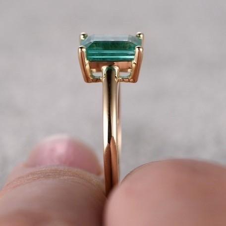 Emerald Baguette solitaire ring 18 K Gold Diamond Jewelry