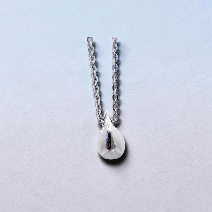 Teardrop White Gold Pendants 17K / Liontin Emas Putih Teardrop 17K / Diamond Jewelry / 281LMS047LS