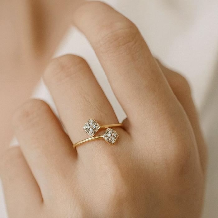 Cincin Emas Model Bunga Clover 700K-Diamond Jewelry-419CMS124LS-HT