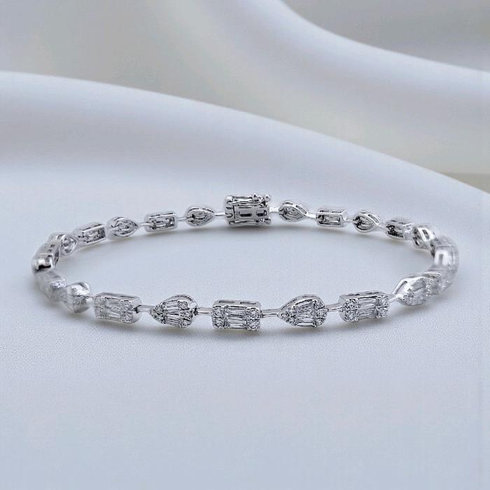 Multishape Baguette Diamond Bracelet 18K / Gelang Berlian Multishape Baguette 18K / Diamond Jewelry 404GB1860PRLS - HT