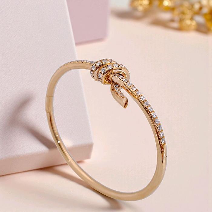 Knot Half Diamond Bangle 18K / Gelang Setengah Berlian Knot 18K / Diamond Jewelry-HT