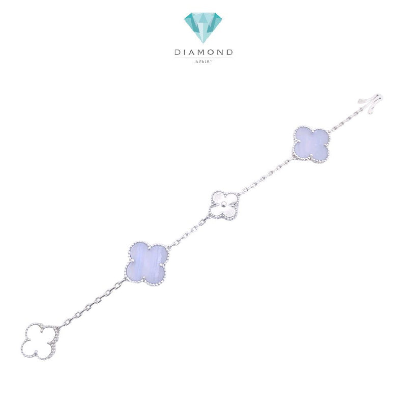 Clover magic Chalcedony Bracelet  mix white gold and mop 18K / Gelang Bunga clover magic chalcedony mutiara emas putih18K / Diamond Jewelry / 439GBD1393RY