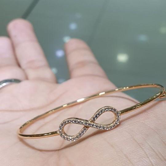 Infinity simple gold bangle 17k 750-Diamond Jewelry