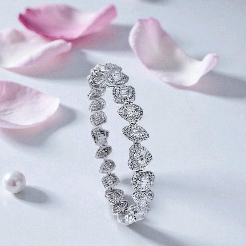 Tennis Fancyshape Diamond Bracelet 18K / Gelang Berlian Tennis Fancyshape 18K / Diamond Jewelry 402GB16238PRLS-HT