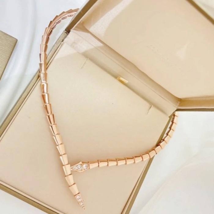 Ulo snake necklace diamond gold 18k-Diamond jewelry