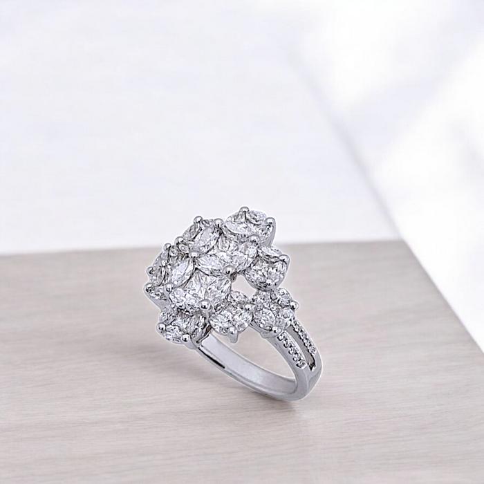 Flower Diamond Ring 18K / Diamond Jewelry