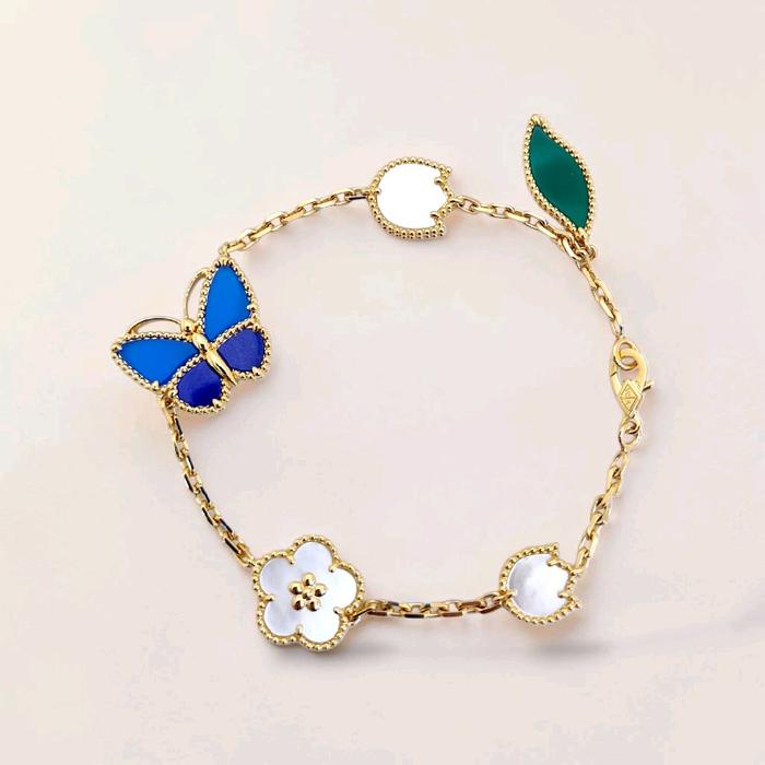Lucky Spring Butterfly Bracelet 5 motifs 18K / Diamond Jewelry / 449GBD1285RY