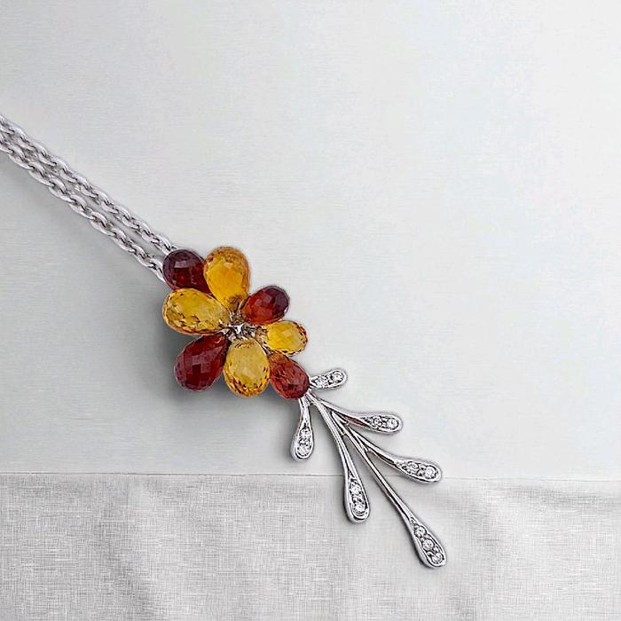 Liontin Flower Diamond 18K / Diamond Jewelry 13LBGT135WP-HT