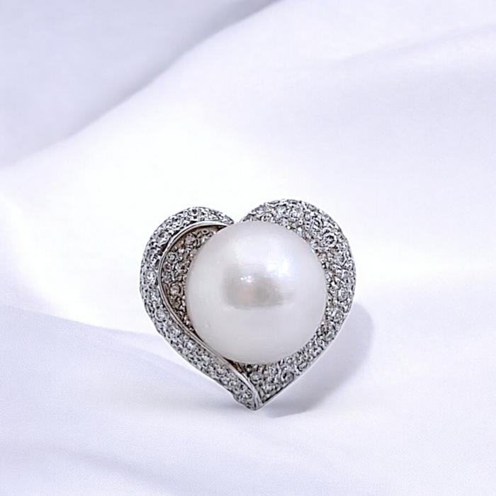 Love Pearl Diamond Ring 18K / Diamond Jewelry