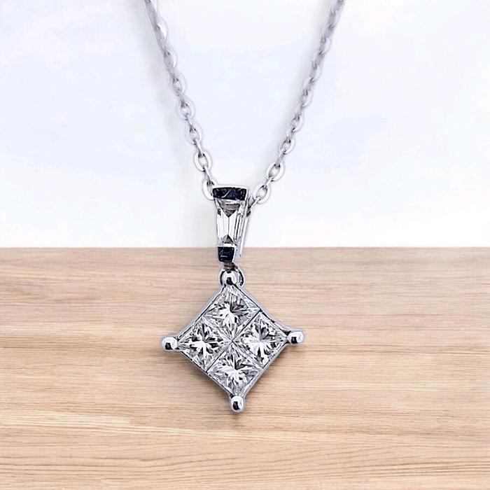 Liontin Square Diamond 18K / Diamond Jewelry 64LBGT6193WP