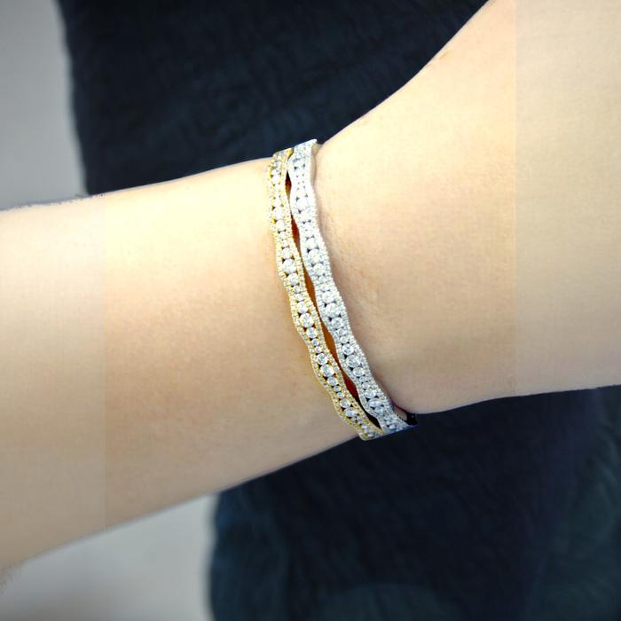 Pave Wave Diamond Bangle 18K Gold Diamond Jewelry