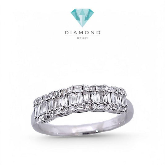 Baguette Diamond Ring 18K / Diamond Jewelry