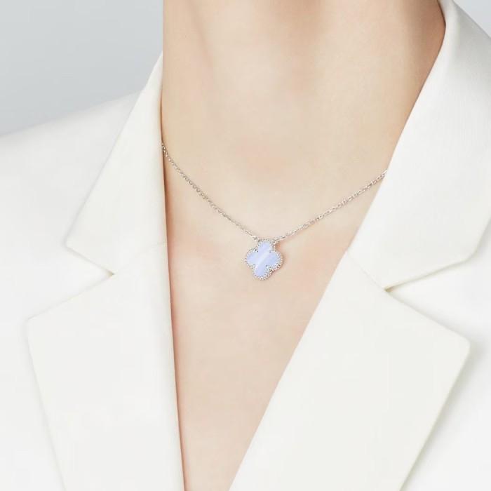 Chalcedony pendant clover white gold 18k -Diamond Jewelry