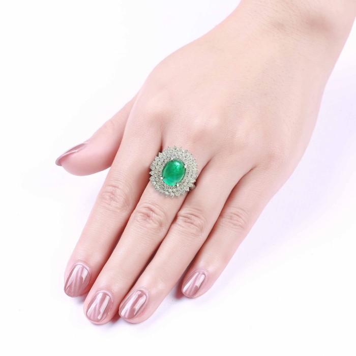 Emerald vintage oval big Ring 18k gold-Diamond Jewelry