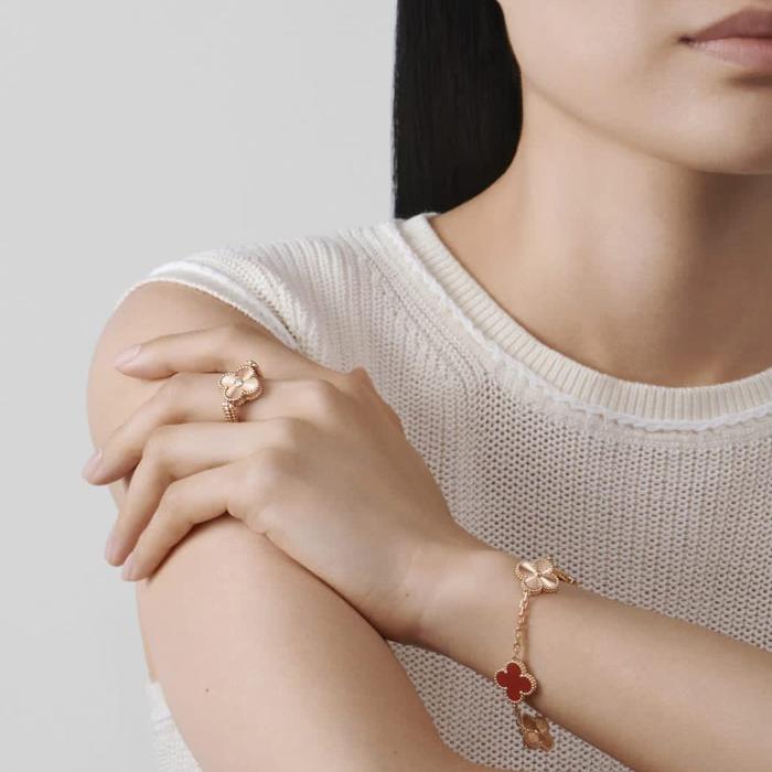 Vca flip charnelian diamond ring red 18k rose gold-Diamond Jewelry