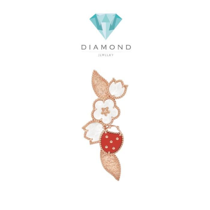 Lucky Spring clip, 18K, pearl, carnelian, onyx-Diamond Jewelry