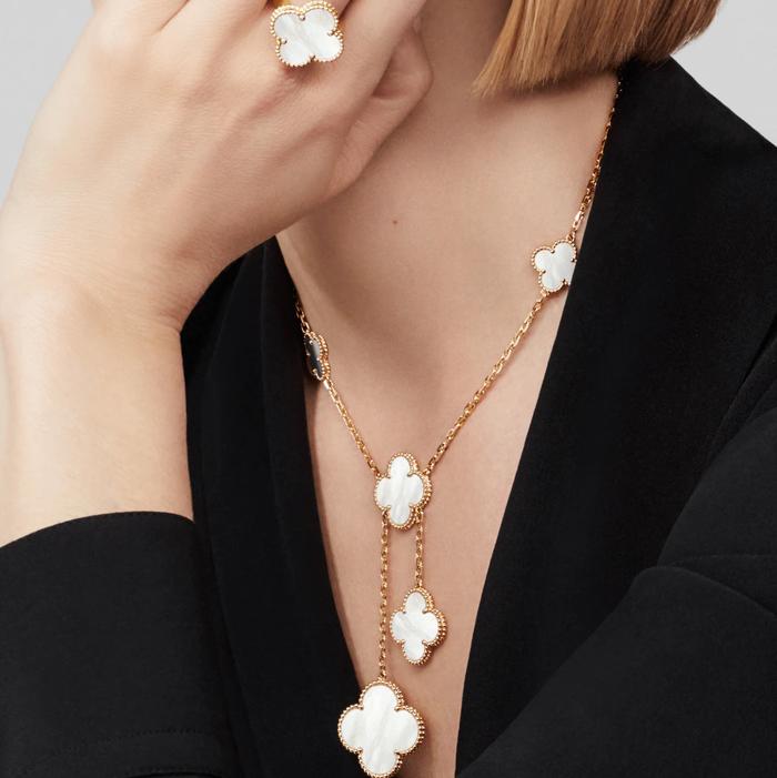 Magic Pearl Clover Necklace 6 Motif Clover 18K Gold Diamond Jewelry-10KBD1587AB-HT