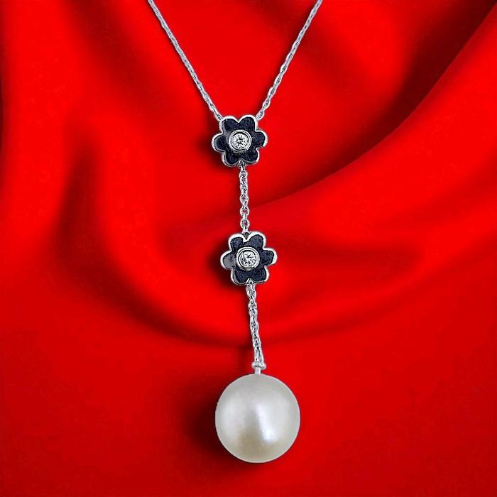 Liontin Flower Pearl Diamond 18K / Diamond Jewelry 4LMGT200WP-HT