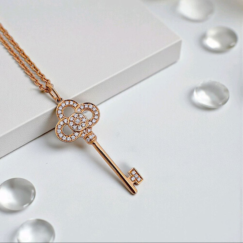 Key Diamond Necklace 18K / Kalung Kunci Berlian 18K / Diamond Jewelry 135KBD55000AB HT