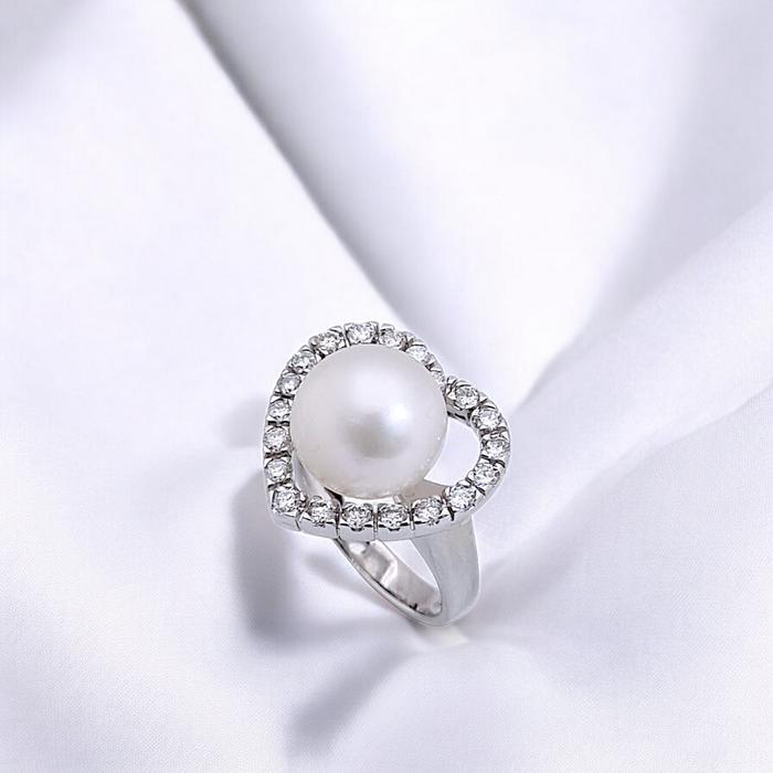 Love Diamond Pearl Ring 18K / Diamond Jewelry