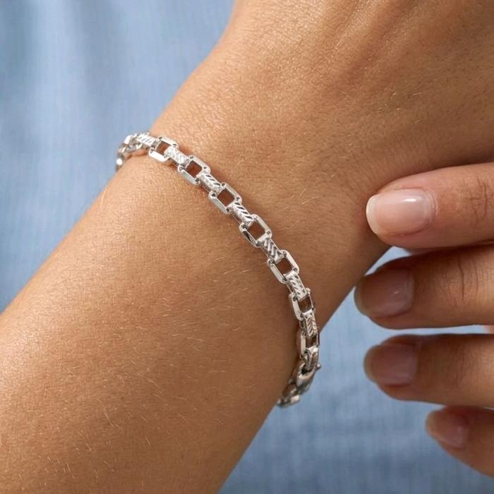 Blockchain Whitegold Brecelet 17K / Diamond Jewelry /485GMS506LS