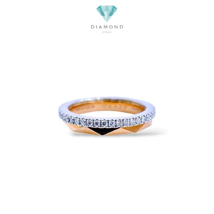 Yellow Gold Signature Diamond Ring 18K / Diamond Jewelry / 125CBD82500AB