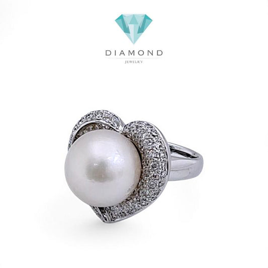 Love Pearl Diamond Ring 18K / Diamond Jewelry