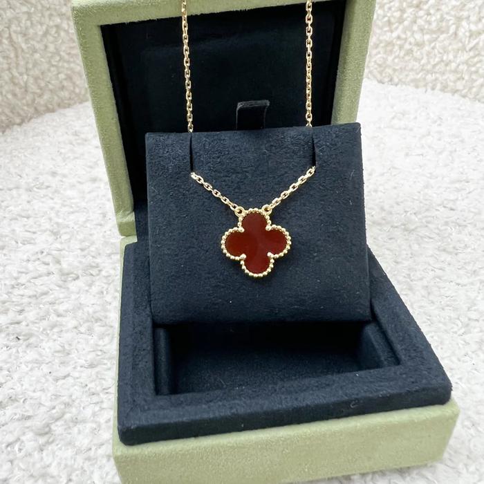 Clover vintage red carnelian alhambra necklace/earring/ bracelet Diamond Jewelry