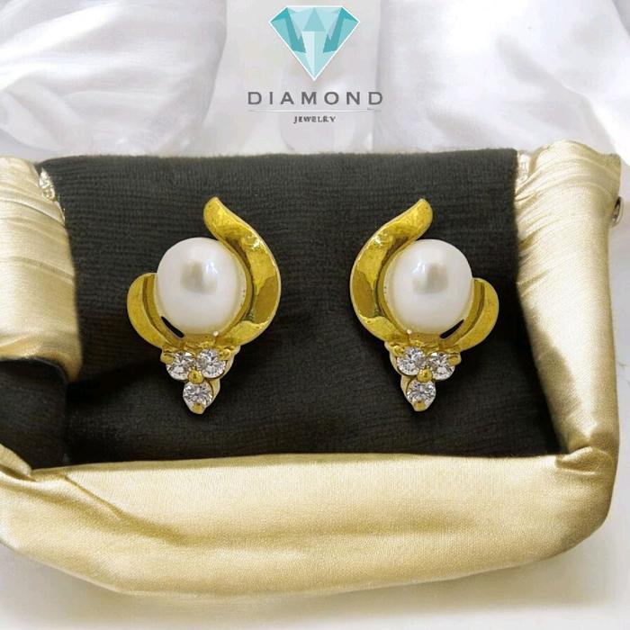 Anting Mutiara Mas 23K-Diamond Jewelry-320AMSWP4