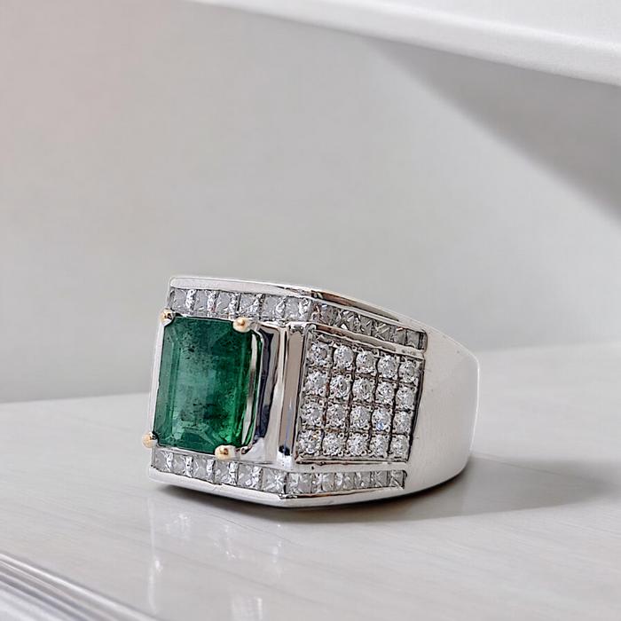 Emerald Diamond Ring Men 18K / Diamond Jewelry