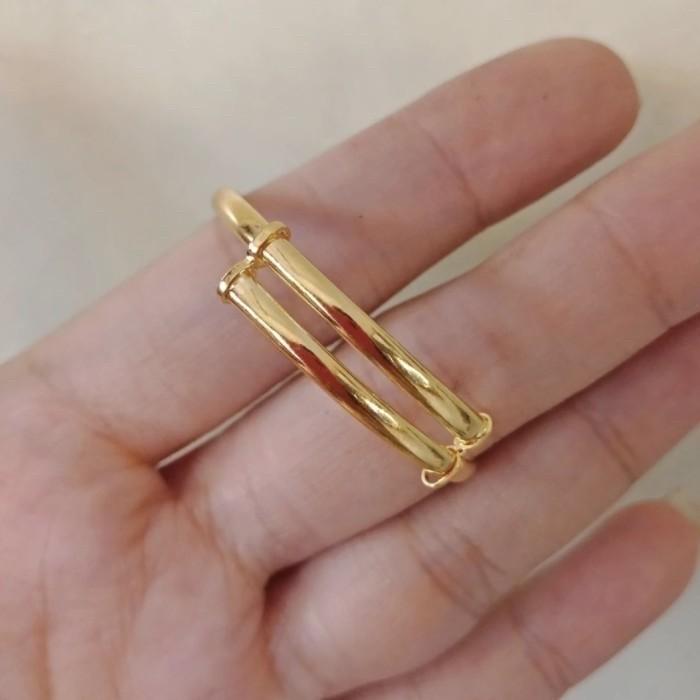 Gelang bayi emas ulir