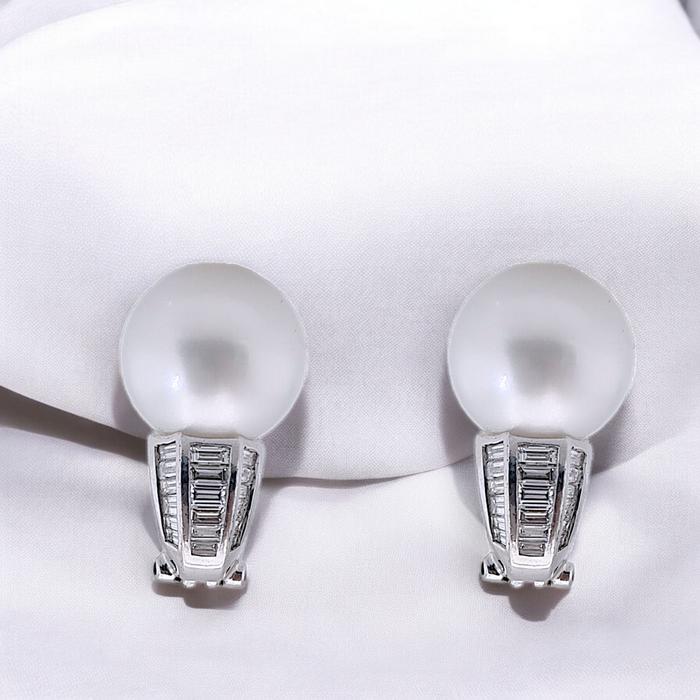 Pearl Diamond Earrings 18K / Diamond Jewelry