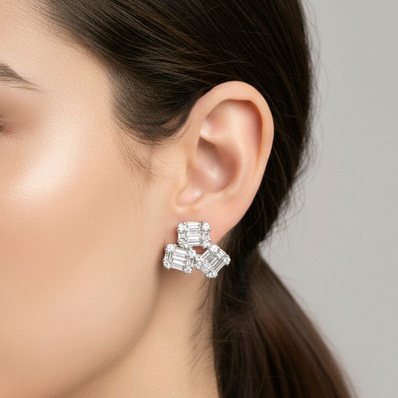 Tri Baguette Diamond Earring 18K / Anting Berlian Tiga Baguette 18K / Diamond Jewelry 398AB10200KVLS-HT