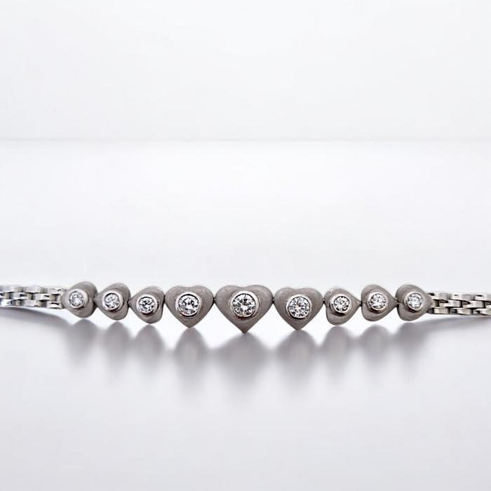 Diamond Hearts bracelet 18k white gold-Diamond Jewelry