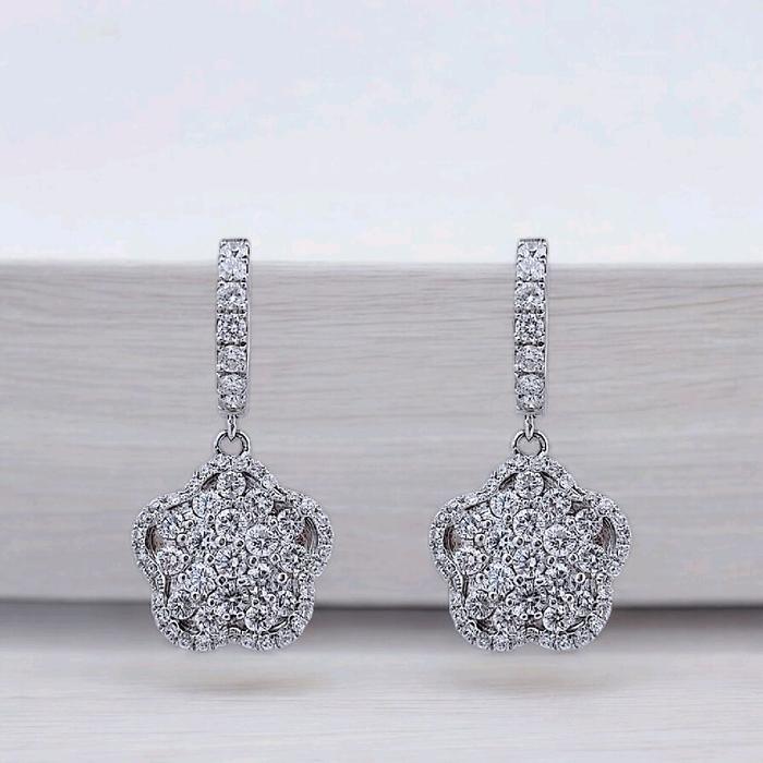 Flower Diamond Earring 18K -Anting berlian bunga / Diamond Jewelry