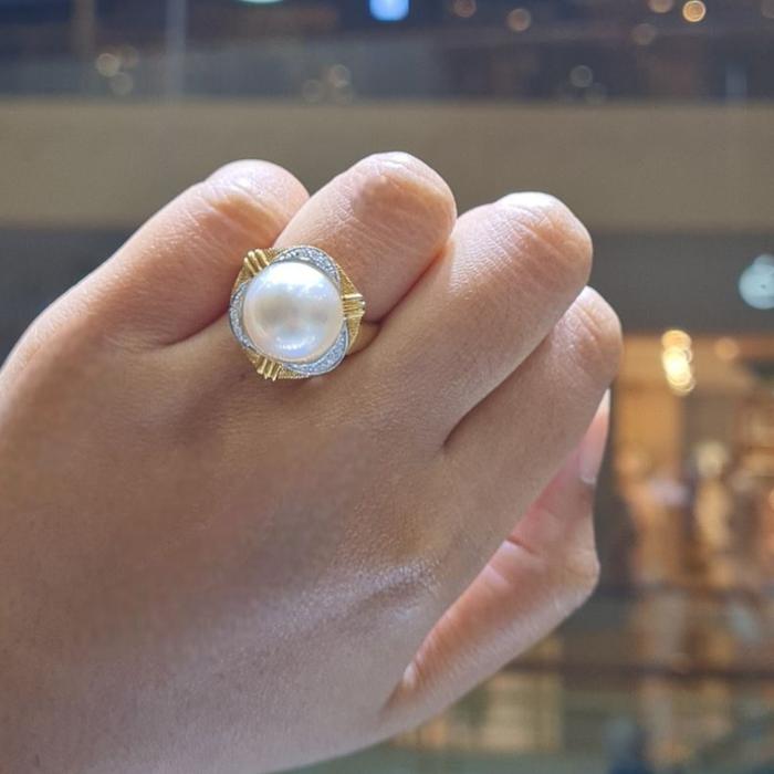 Pearl Diamond Ring 18K / Blistar Diamond Ring/Diamond Jewelry