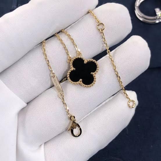 Clover Necklace/Earring Onyx 1 Clover/Kalung & Anting Emas Fashion 18K Diamond Jewelry-370KBD2000CHLS/262ABD742RY-HT