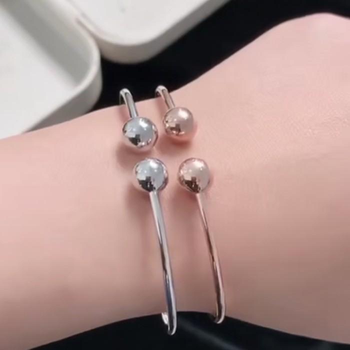 Gelang Emas Tinju Double Ball Bangle Medium 18k-Diamond Jewelry-179GMSLS-HT