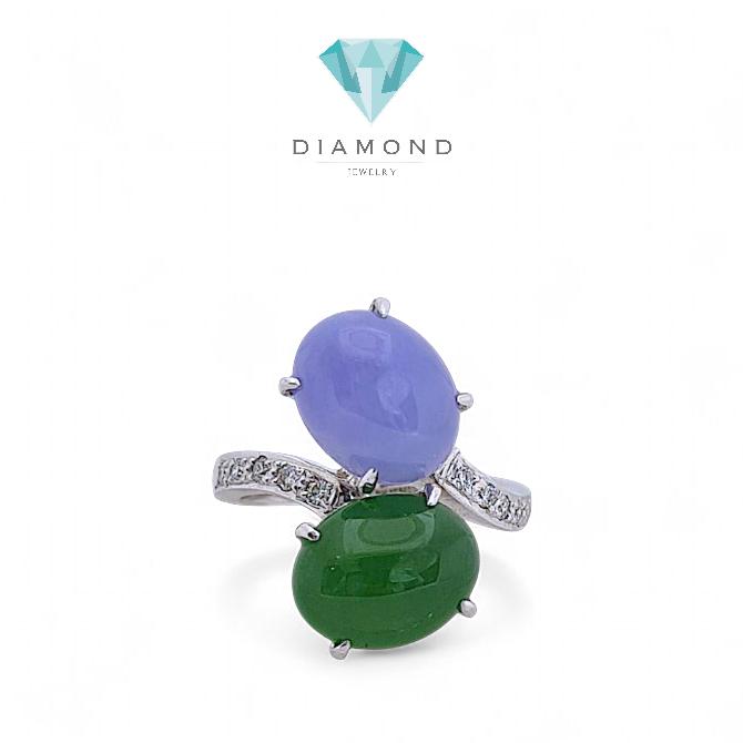 Giok Diamond Ring 18K / Diamond Jewelry