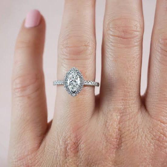 Marquis diamond solitaire ring 18 K gold Diamond Jewelry