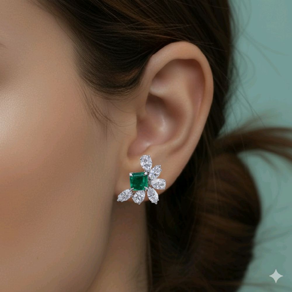 Leaf Emerald Diamond Earring 18K / Anting Berlian Emerald Daun 18K / Diamond Jewelry 20BA7000VN-HT