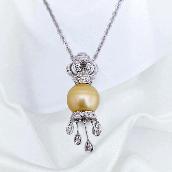 Liontin Crown Pearl Diamond 18K / Diamond Jewelry 5LMGT998WP-(1500HT)
