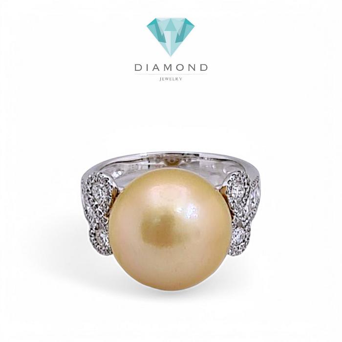Pearl Diamond Ring 18K / Diamond Jewelry