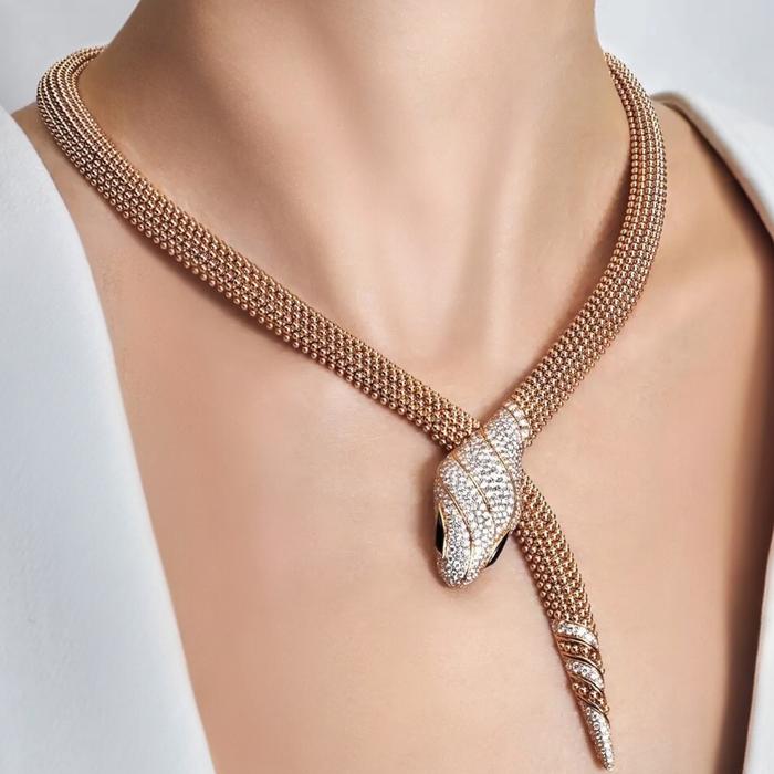 Serpenti Necklace / Diamond Jewelry