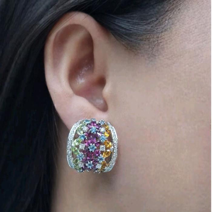 Flower Diamond Stud Earring 18K / Diamond Jewelry 4BAKV34660WP