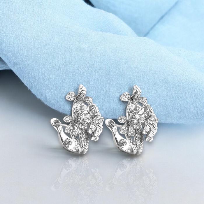Flower diamond earring klip/anting berlian klip 18k white gold-Diamond Jewelry