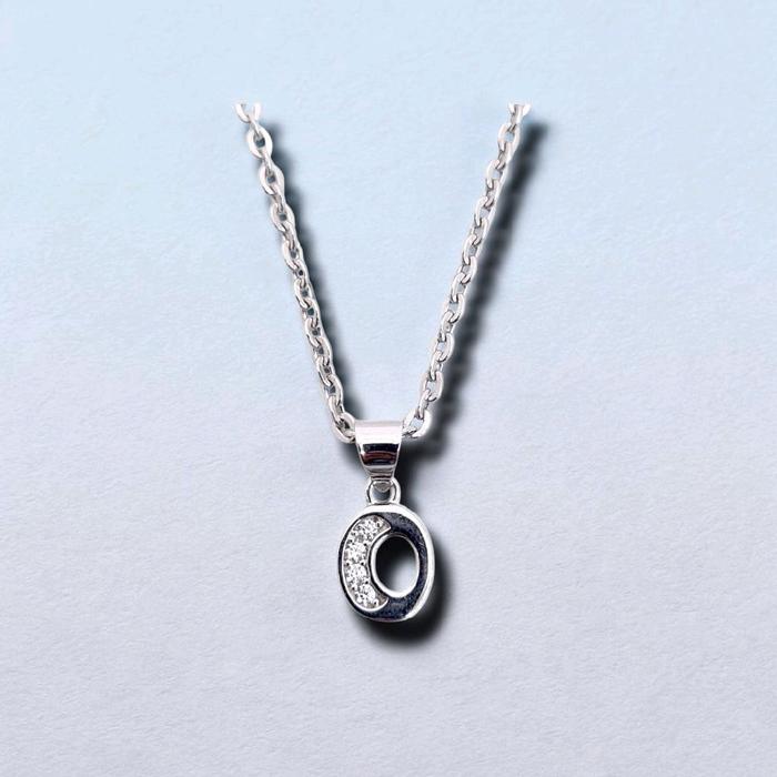 Letter O Zirconia Pendats 17K / Liontin Huruf O zirconia 17K / Diamond Jewelry / 282LMS085LS
