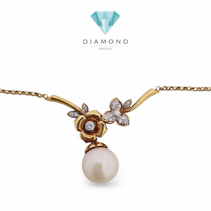 Flower Pearl Diamond Necklace 18K / Diamond jewelry